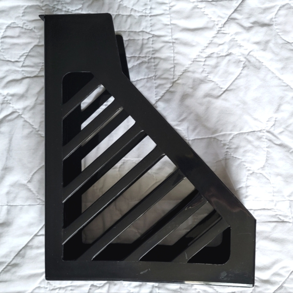 3/$15 🌸 2.75" Magazine Rack